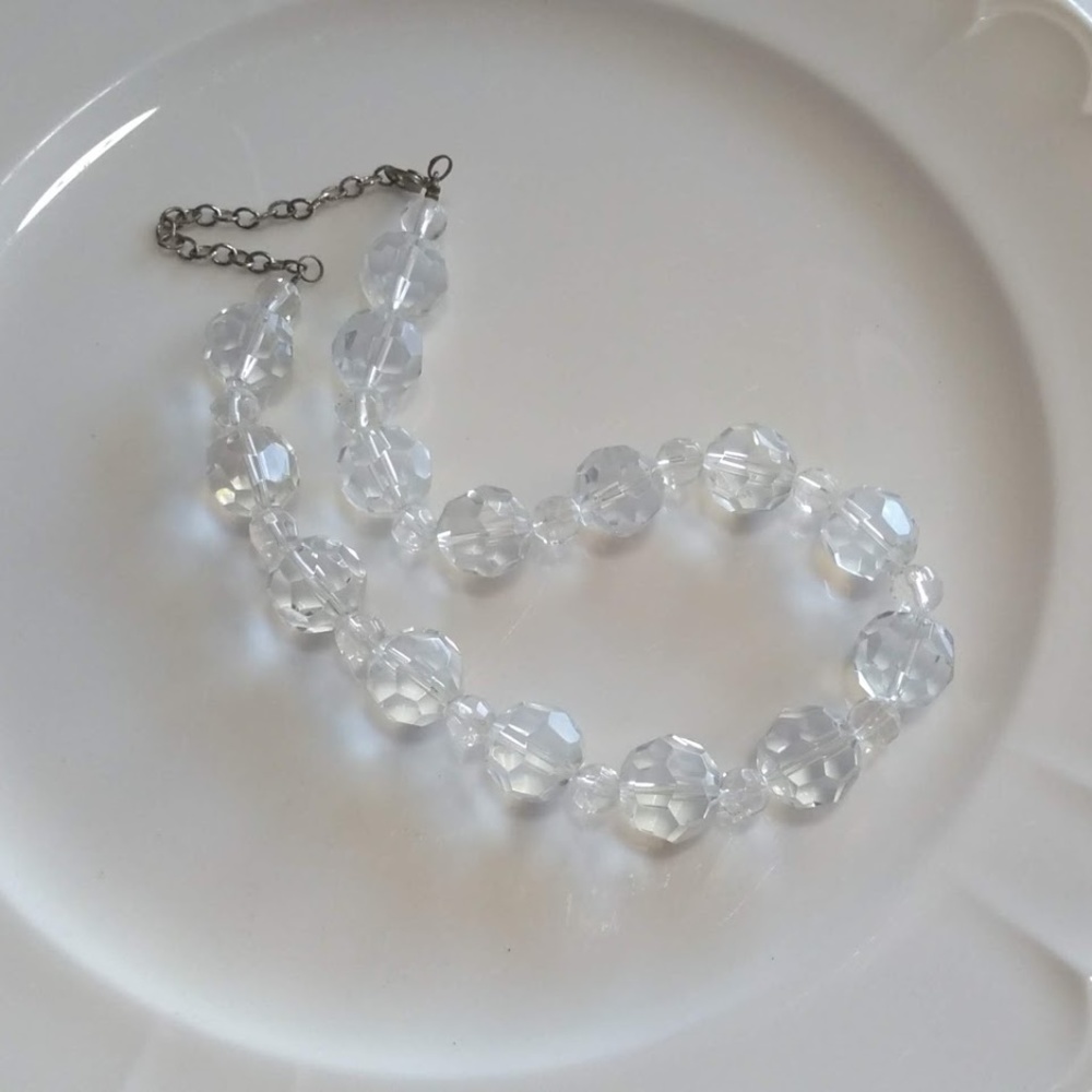 Ladies Clear Crystal Glass Round Faceted Beads